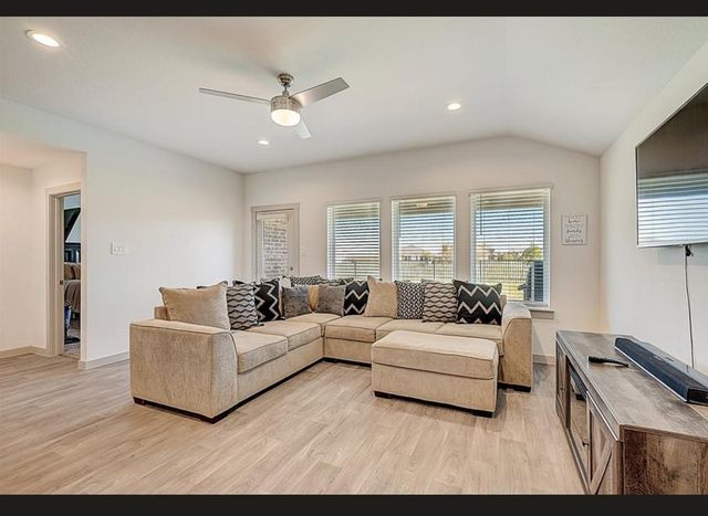 1246 Truckee River Drive, Rosharon, TX 77583