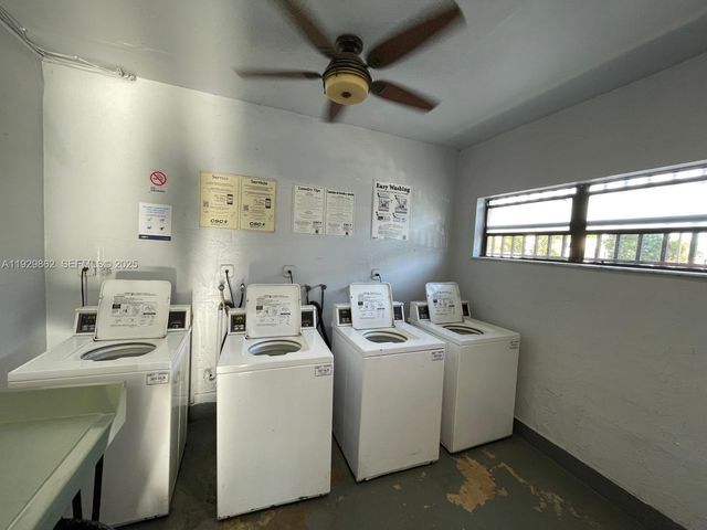 1335 W 68th St 106, Hialeah, FL 33014