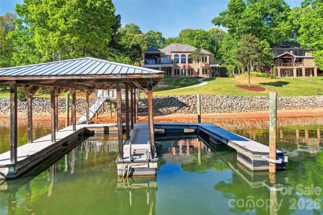 153 Plantation Drive 80, Mooresville, NC 28117