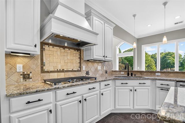 153 Plantation Drive 80, Mooresville, NC 28117