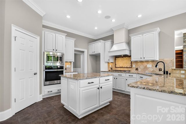 153 Plantation Drive 80, Mooresville, NC 28117