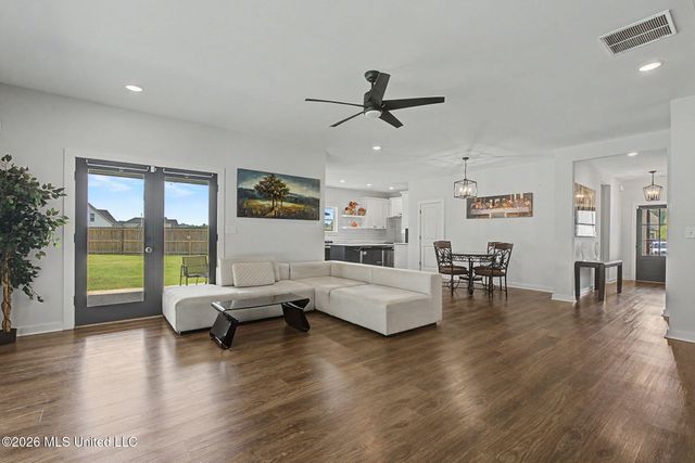 4769 Oyster Bay Cove, Horn Lake, MS 38637