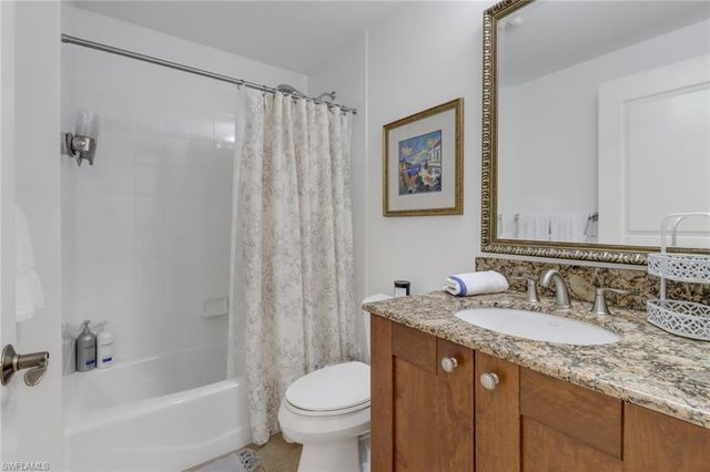 985 Sandpiper ST I204, Naples, FL 34102