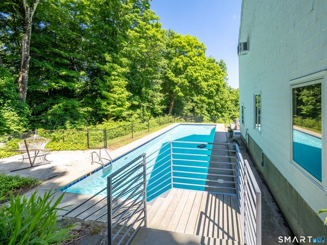 24 Mark Twain Lane, Redding, CT 06896