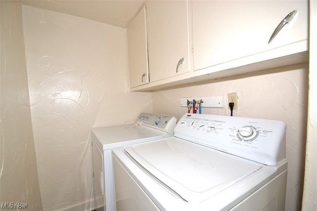 450 Allyn Street, Akron, OH 44304