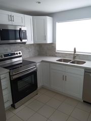 9861 Sunrise Lakes Blvd 307, Sunrise, FL 33322