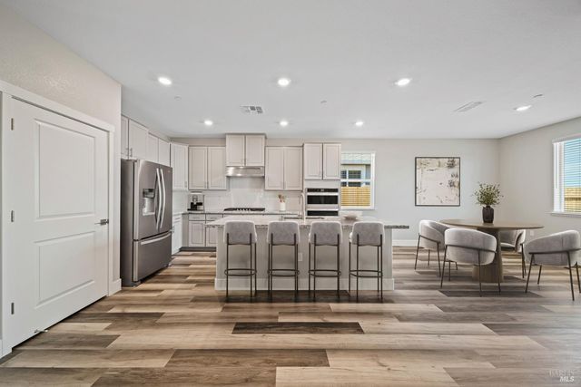 2140 Rustic Oak Ln, Rio Vista, CA 94571