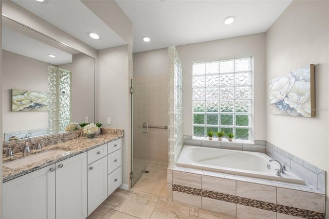 1303 THORNAPPLE DRIVE, Osprey, FL 34229