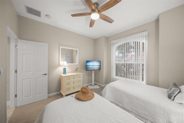 1303 THORNAPPLE DRIVE, Osprey, FL 34229