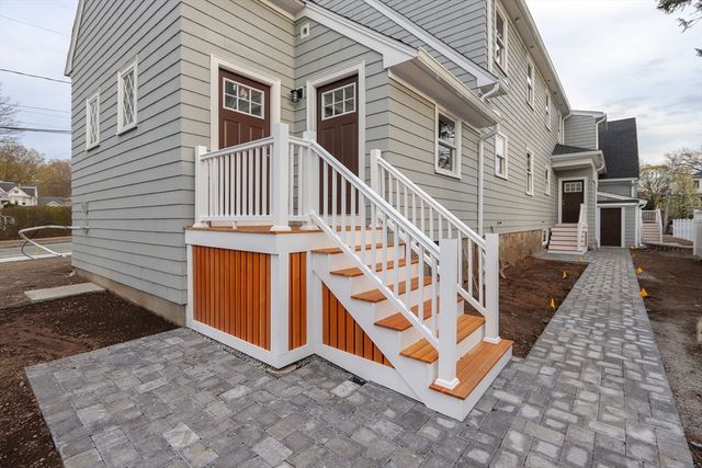 17 S Gate Park 17, Newton, MA 02465