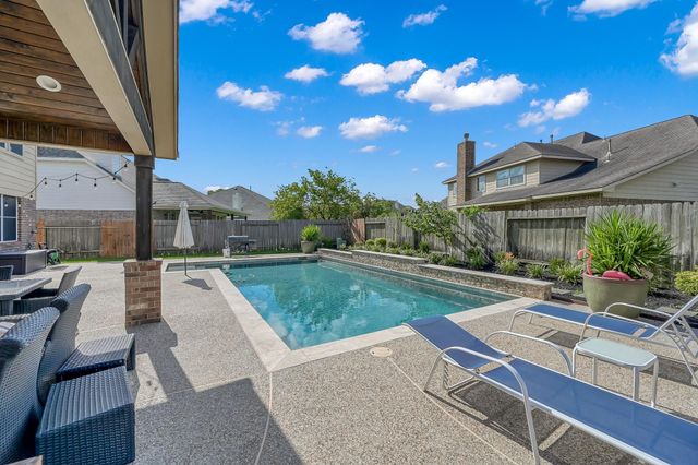 11027 Hilltop Park Lane, Cypress, TX 77433