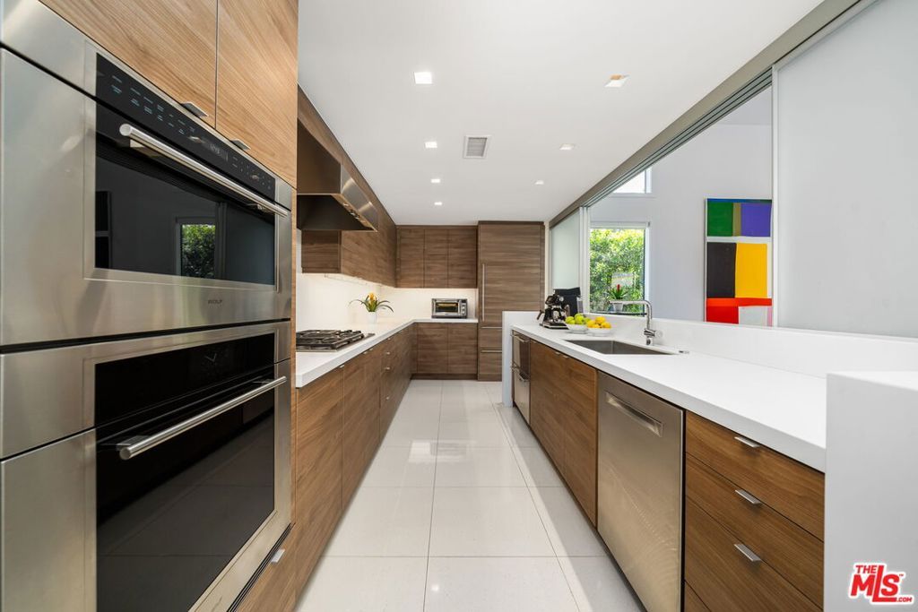 Image 16 of property listing at 1530 Palm Colony, Palm Springs, CA 92264