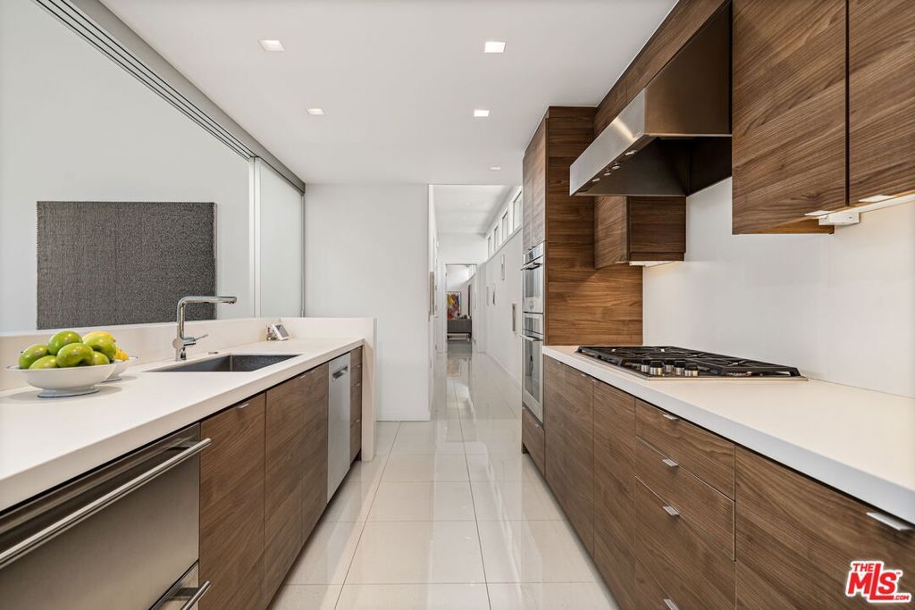 Image 17 of property listing at 1530 Palm Colony, Palm Springs, CA 92264