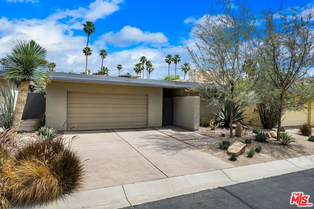 Image 44 of property listing at 1530 Palm Colony, Palm Springs, CA 92264