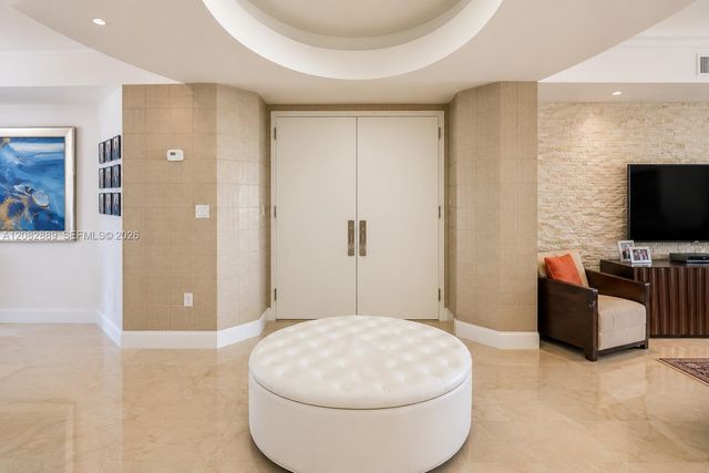 19111 Collins Avenue 1602, Sunny Isles Beach, FL 33160