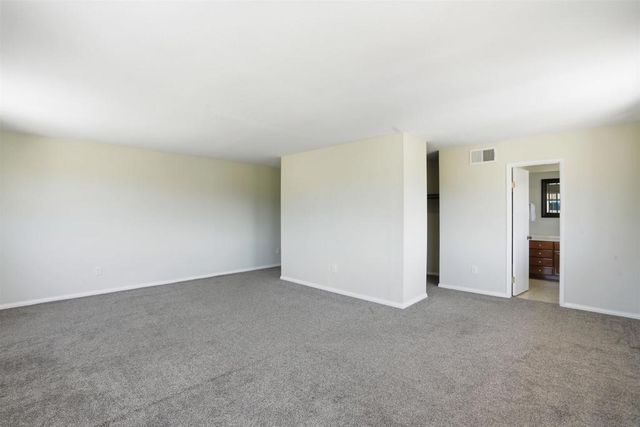 12485 Grandee Rd, San Diego, CA 92128