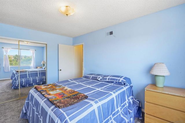 12485 Grandee Rd, San Diego, CA 92128