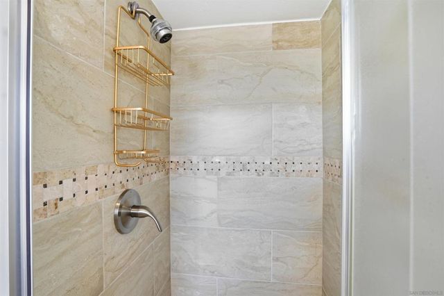 12485 Grandee Rd, San Diego, CA 92128