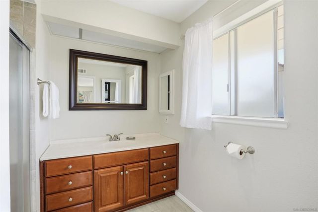 12485 Grandee Rd, San Diego, CA 92128