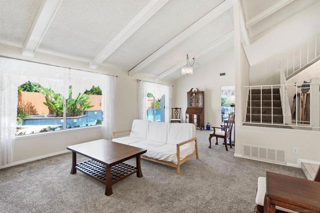 12485 Grandee Rd, San Diego, CA 92128