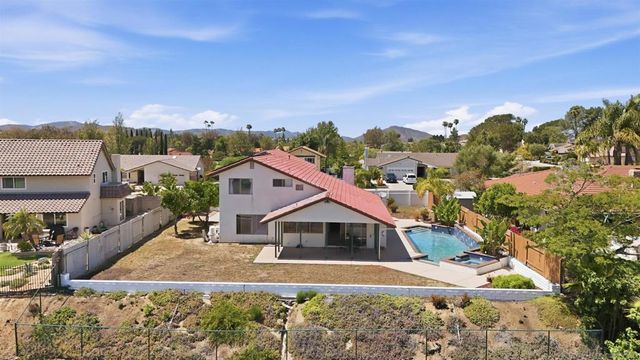 12485 Grandee Rd, San Diego, CA 92128