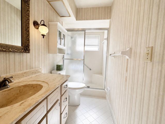 1656 S LAKE AVENUE 4, Clearwater, FL 33756