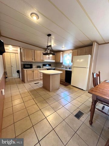 153 DEERFIELD DRIVE, Souderton, PA 18964