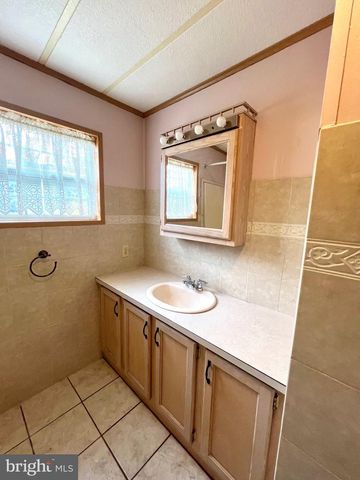 153 DEERFIELD DRIVE, Souderton, PA 18964