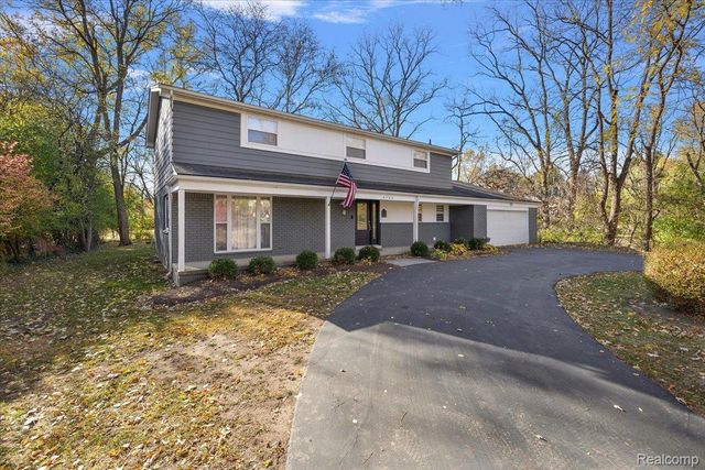 4783 Quarton Road, Bloomfield Hills, MI 48301