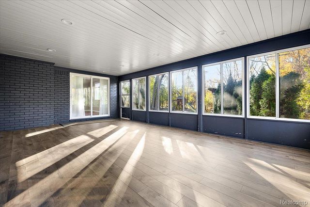 4783 Quarton Road, Bloomfield Hills, MI 48301