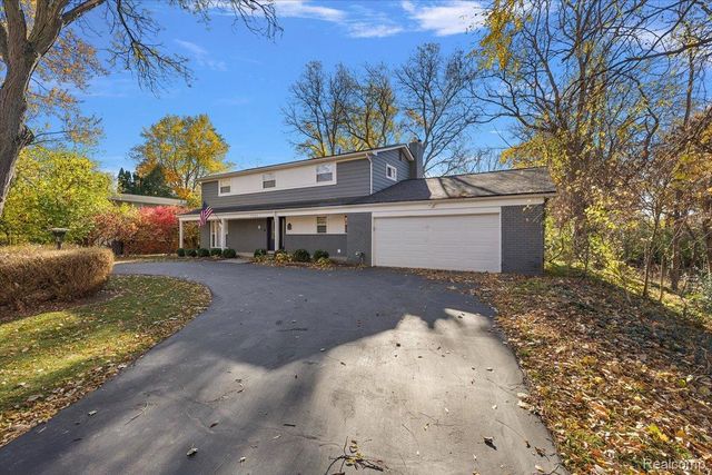 4783 Quarton Road, Bloomfield Hills, MI 48301