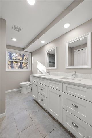 4783 Quarton Road, Bloomfield Hills, MI 48301