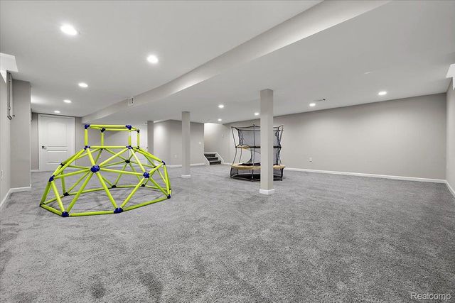 4783 Quarton Road, Bloomfield Hills, MI 48301