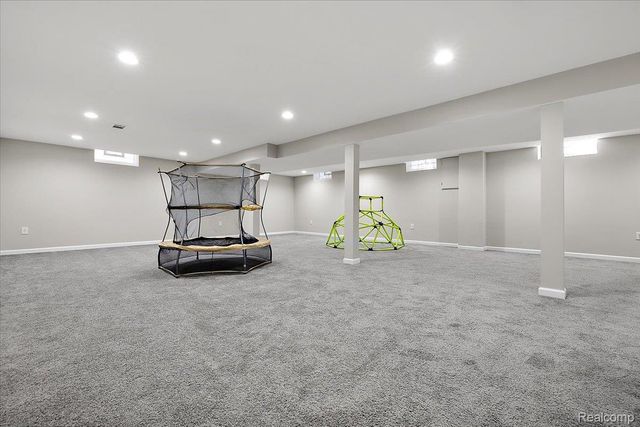 4783 Quarton Road, Bloomfield Hills, MI 48301