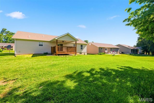 351 Gardenia Drive, Troy, MO 63379