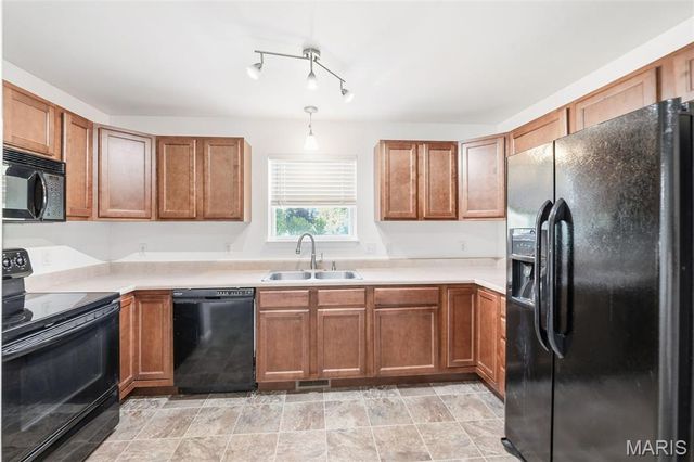 351 Gardenia Drive, Troy, MO 63379