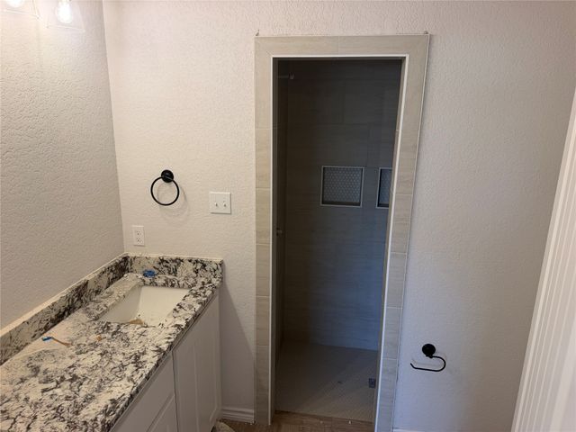 333 Myers Drive, Springtown, TX 76082