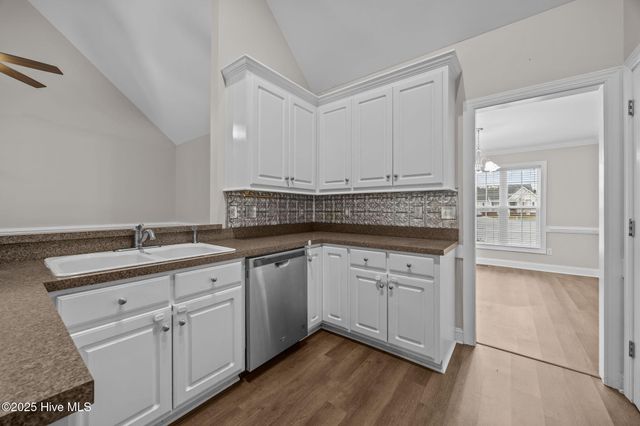 1013 Sebring Drive, Winterville, NC 28590