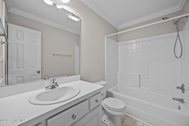 1013 Sebring Drive, Winterville, NC 28590