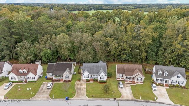 1013 Sebring Drive, Winterville, NC 28590