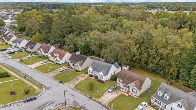 1013 Sebring Drive, Winterville, NC 28590