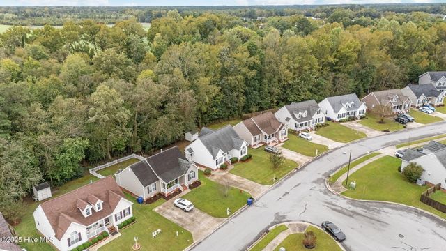 1013 Sebring Drive, Winterville, NC 28590