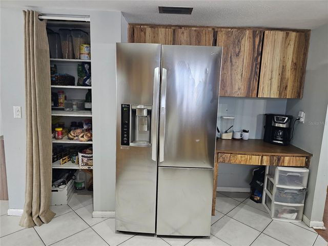 18322 SWAN LAKE DRIVE, Lutz, FL 33549
