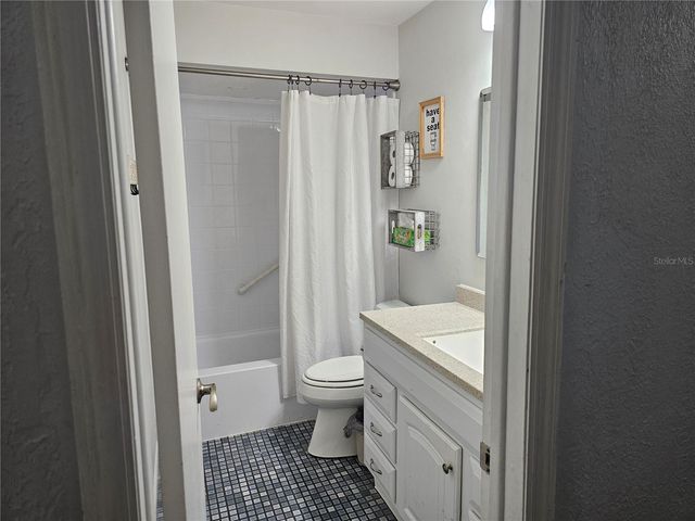 18322 SWAN LAKE DRIVE, Lutz, FL 33549