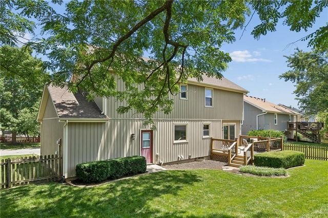 8712 N Lathrop Avenue, Kansas City, MO 64155