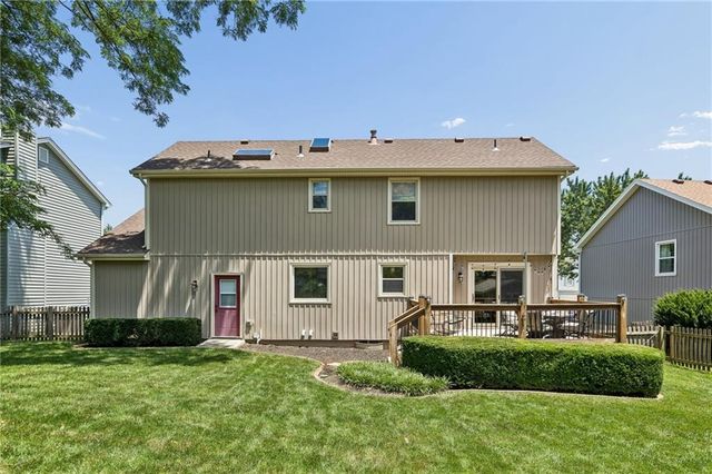 8712 N Lathrop Avenue, Kansas City, MO 64155