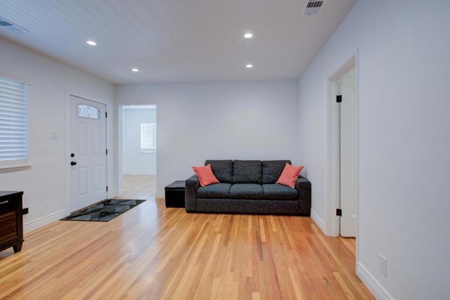 209 Mccreery Avenue, San Jose, CA 95116