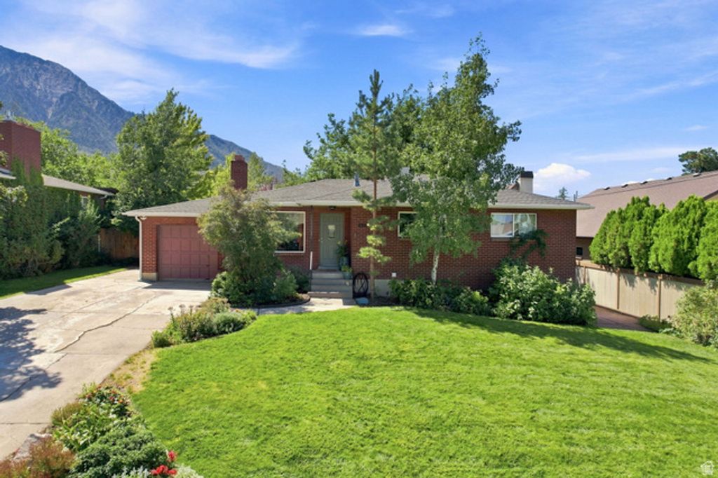 3356 E BIRCH CIR, Holladay, UT 84124 — photo 2