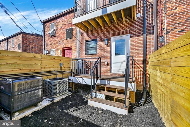 119 N POPPLETON ST, Baltimore, MD 21201