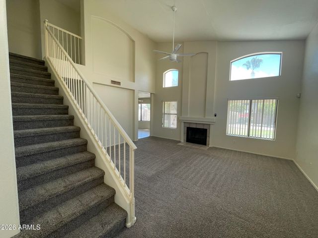 4725 E GOLDFINCH GATE Lane, Phoenix, AZ 85044